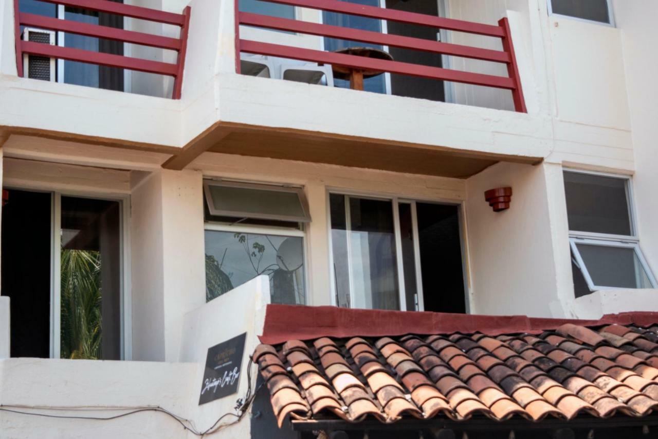 Isabel Suites Zihuatanejo Exterior foto