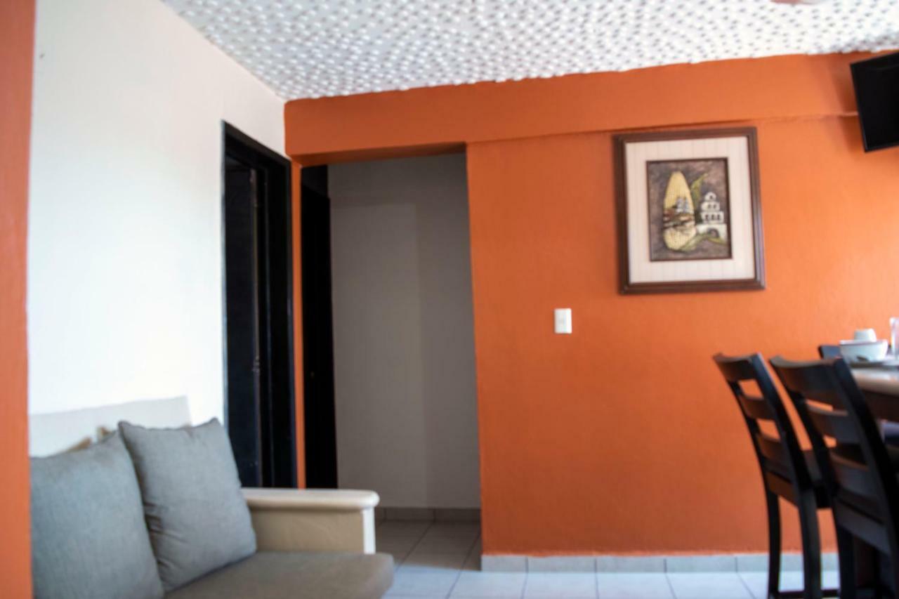 Isabel Suites Zihuatanejo Exterior foto